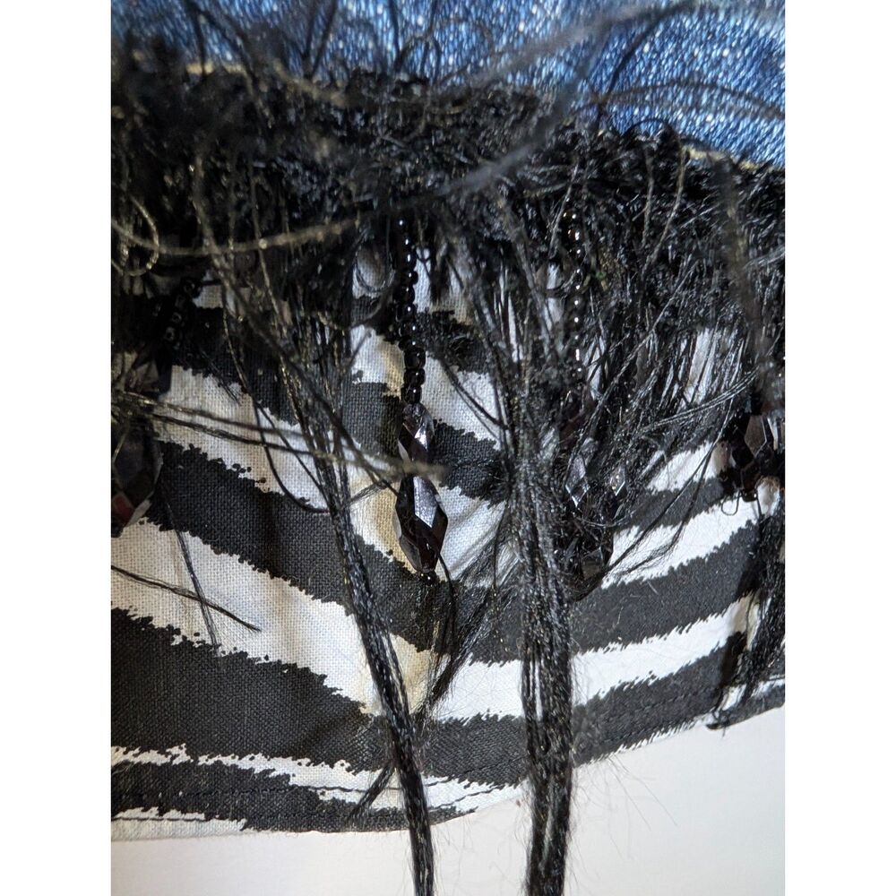 Beverly's Embellished Capri Jeans 10 Zebra Feather Fringe Studded Y2K Eclectic - Picture 15 of 16